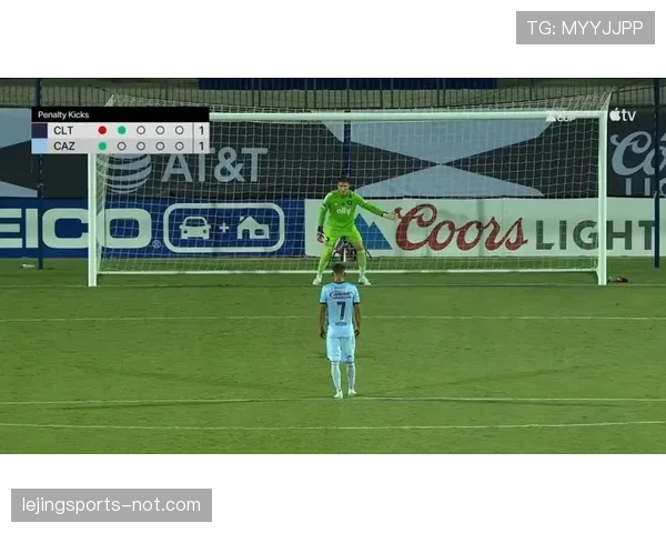 点球假动作算犯规还是允许？点球规则中的微妙界限解析